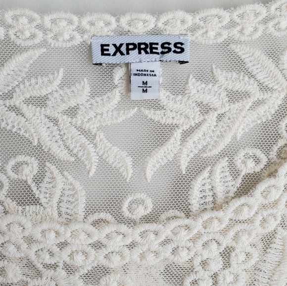 Express Lace Top - Picture 3 of 3